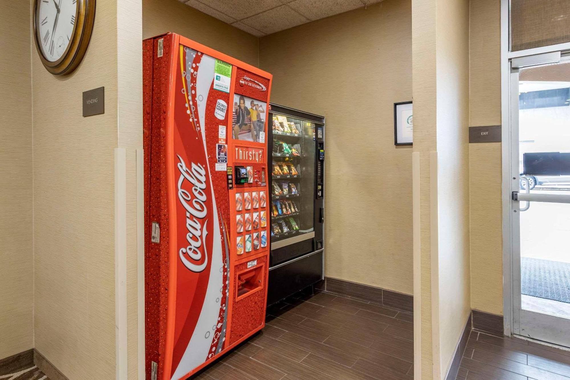 Comfort Inn Memphis Downtown Εξωτερικό φωτογραφία